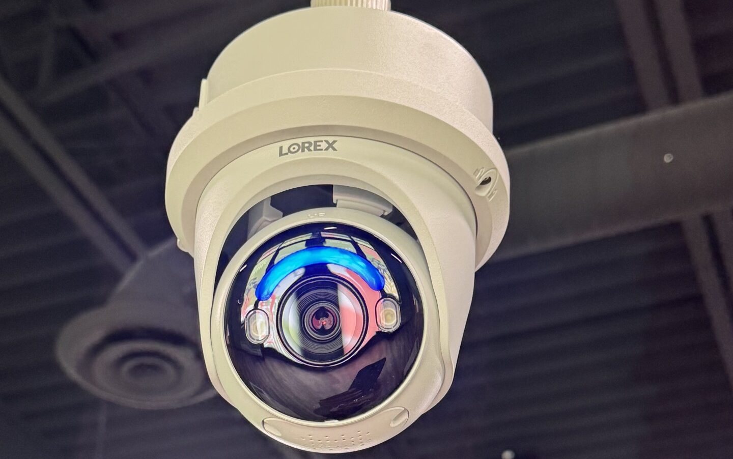 Read more about the article A surveillance system helps you protect your investments 